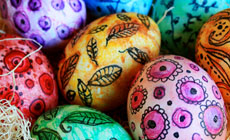 Украшение и раскраска пасхальных яиц: оригинальность и традиции